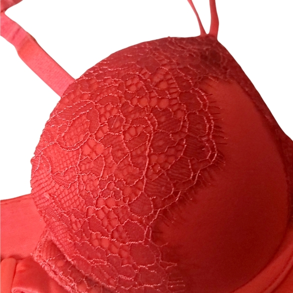 Victoria Secret Very Sexy Push Up Bra 34A Red Lace - Picture 7 of 7